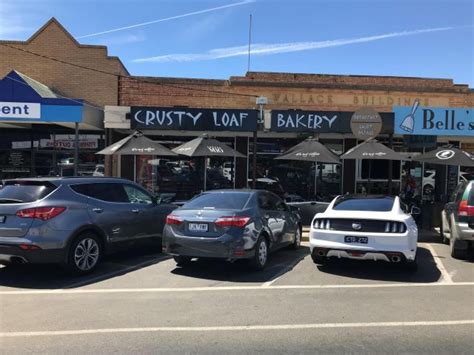 yarrawonga bakery|The Crusty Loaf .